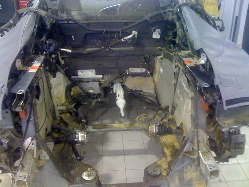 Illustration for article titled Audi R8: Supercar Teardown